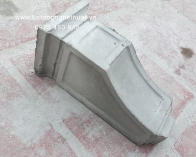 Con bọ bê tông 12x11x25cm